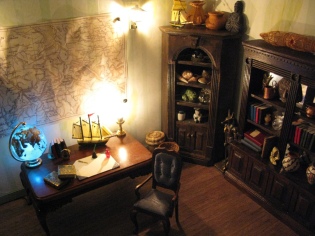 Jules Verne's Steampunk Garden: Office lighting